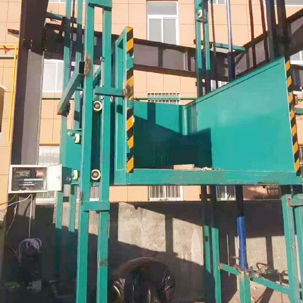 河南安陽升降平臺(tái)、載貨升降機(jī)，SJD型鏈條導(dǎo)軌式升降機(jī)