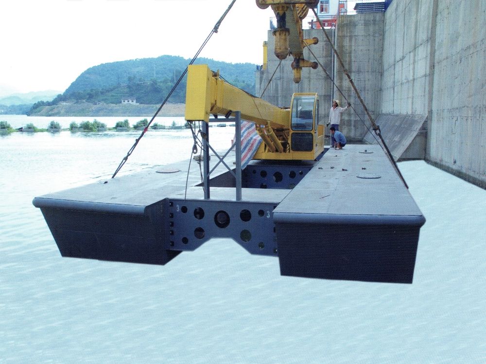 多功能雙體清污船