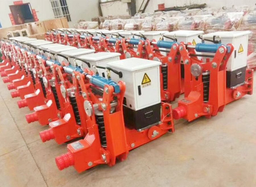 大連龍門吊改造、龍門吊加裝液壓防風(fēng)鐵楔-華研起重安防批發(fā)安裝