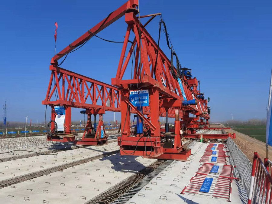 30/140噸架橋機、各種型號規(guī)格架橋機、自平衡架橋機出售出租