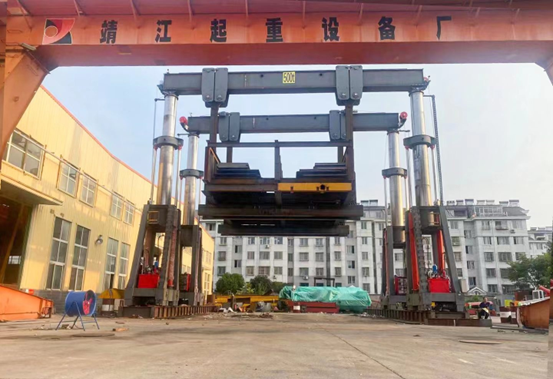 門式起重機(jī)起吊重物的時(shí)候會(huì)發(fā)生扭轉(zhuǎn)原因及如何減少扭轉(zhuǎn)