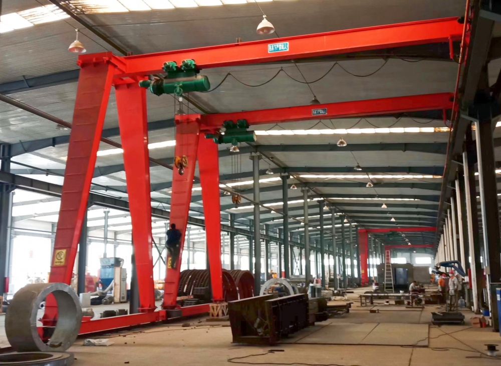 MH型半腿門式起重機、龍門吊生產(chǎn)廠家、型號規(guī)格、技術(shù)參數(shù)