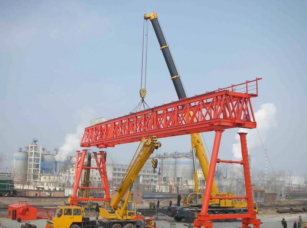 路橋門機、提梁機、工程龍門吊、MG型桁架門式起重機