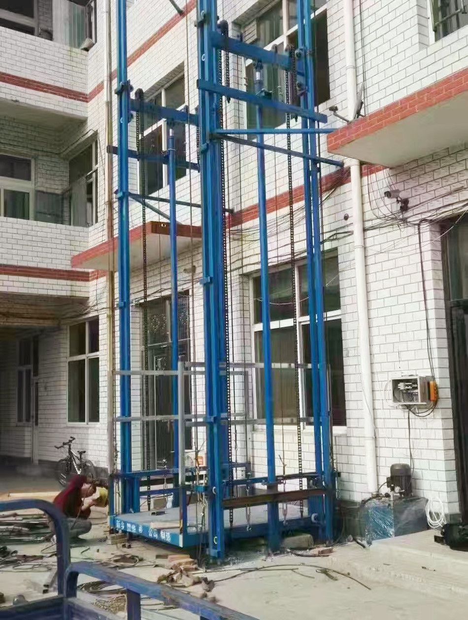 達(dá)州市鏈條導(dǎo)軌升降機(jī)、升降貨梯、液壓提升機(jī)廠家銷售