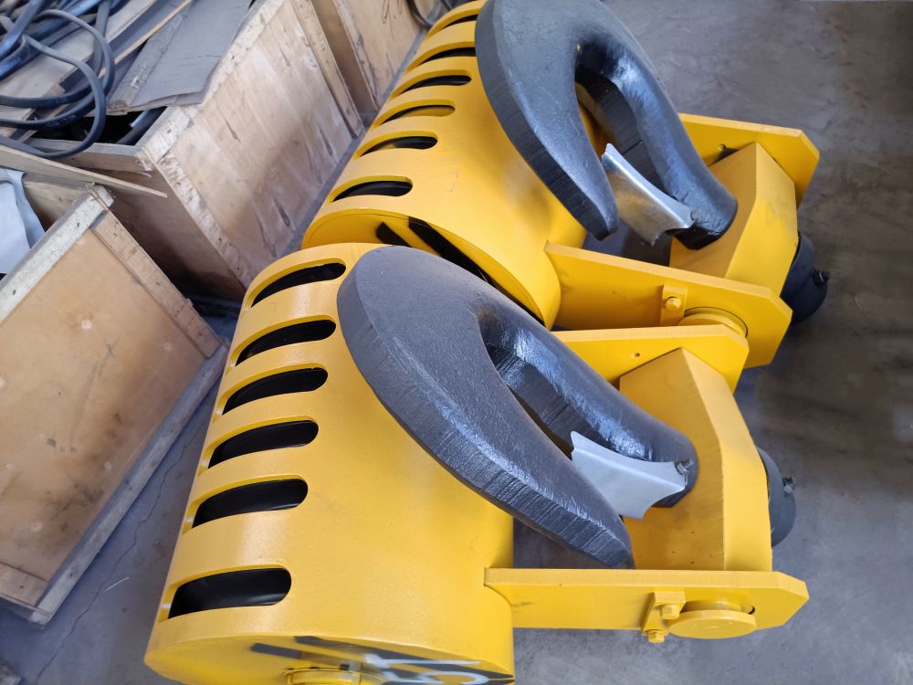 起重吊鉤、行車大鉤供貨維修、封閉式起重機(jī)吊鉤廠家、型號參數(shù)、價(jià)格