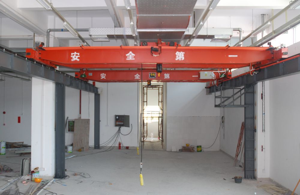 橋式起重機(jī)、LH型環(huán)鏈葫蘆雙梁起重機(jī)