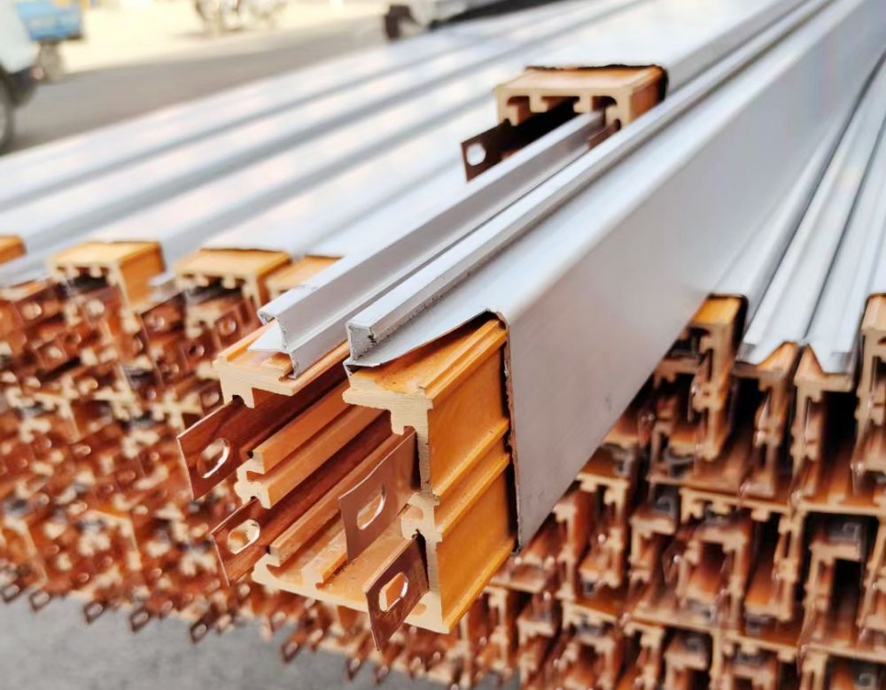 帶防護鋁殼多極滑觸線