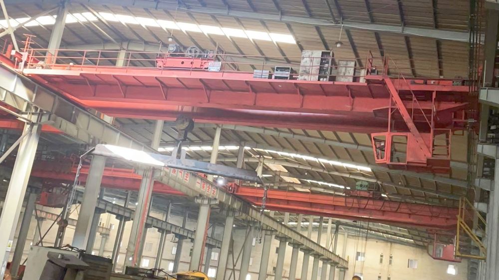 橋式起重機安裝維修.jpg
