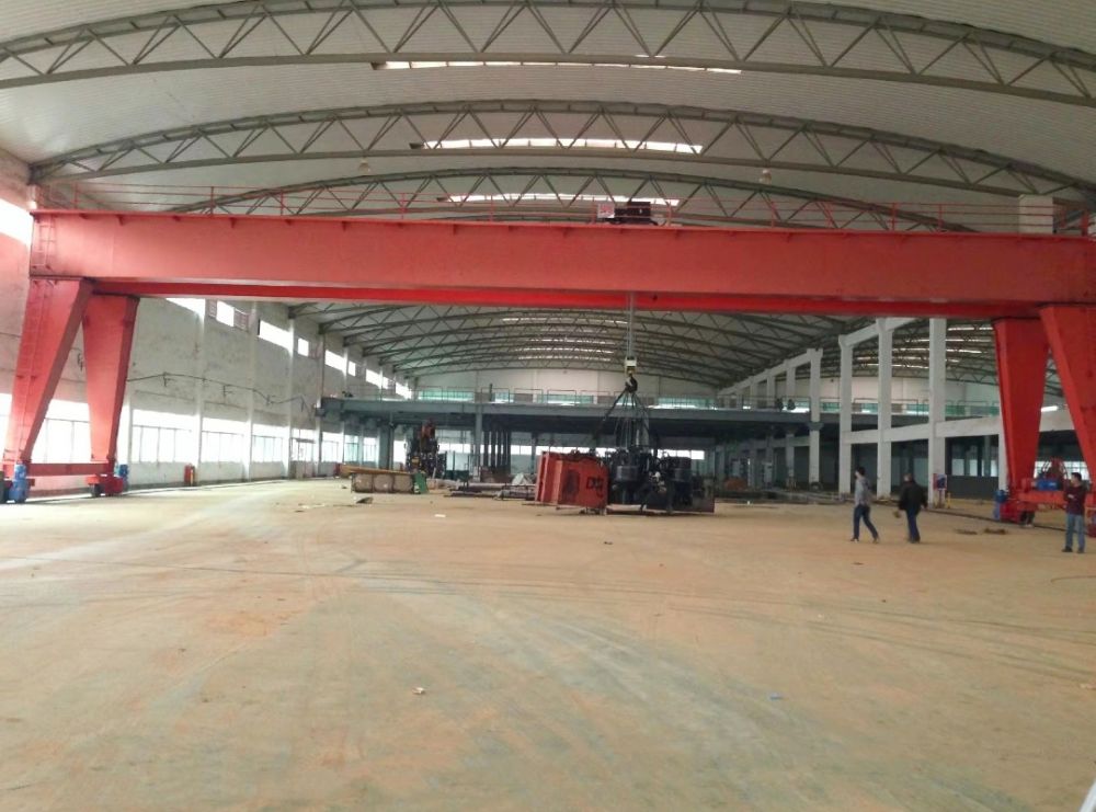 江蘇龍門吊、電動(dòng)雙梁門式起重機(jī)型號規(guī)格、產(chǎn)品特性、價(jià)格