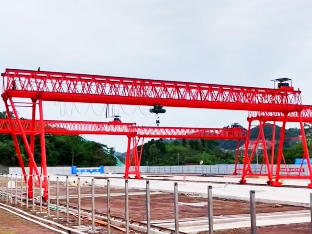 福建廈門起重機(jī)廠家提供提梁機(jī)、工程門式起重機(jī)制造、租賃、回收