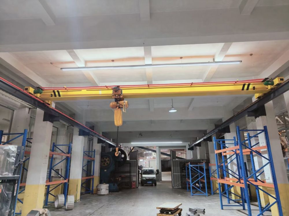 山東起重機(jī)、LDX歐式起重機(jī)、新型電動(dòng)單梁起重機(jī)