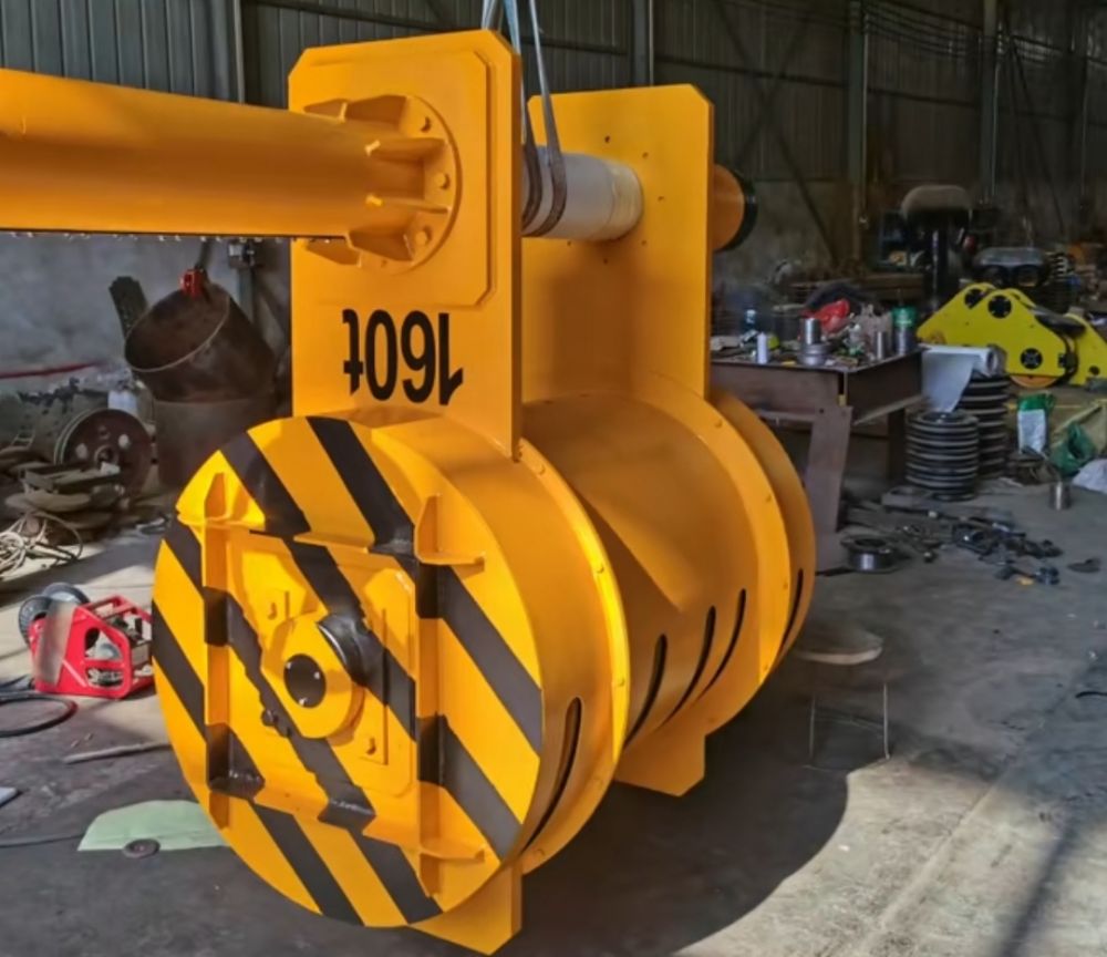 起重吊鉤生產(chǎn)廠家、啟閉機吊鉤吊具、滑輪組價格