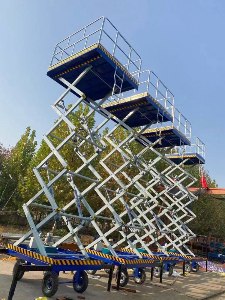 液壓升降平臺、四輪移動液壓平臺