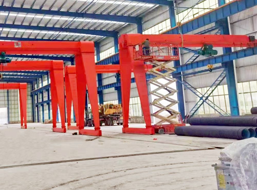 開封龍門吊、蘭考龍門行車、半腿單梁門式起重機廠家銷售安裝維修