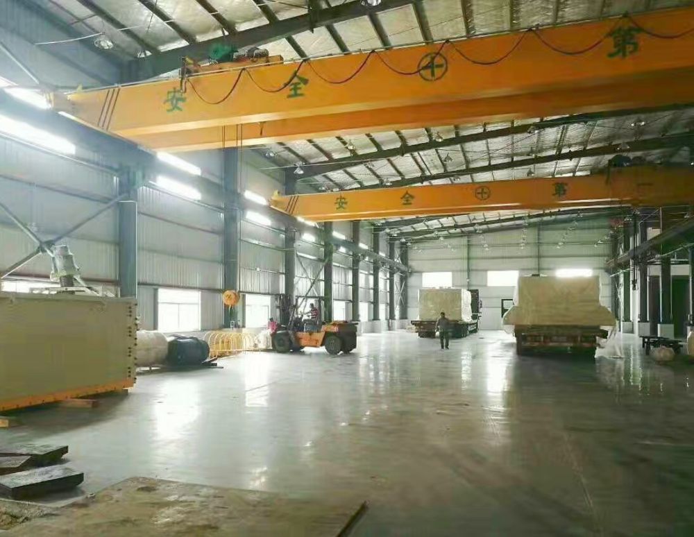 起重機(jī)廠家、起重機(jī)產(chǎn)地貨源、LH型電動雙梁橋式起重機(jī)