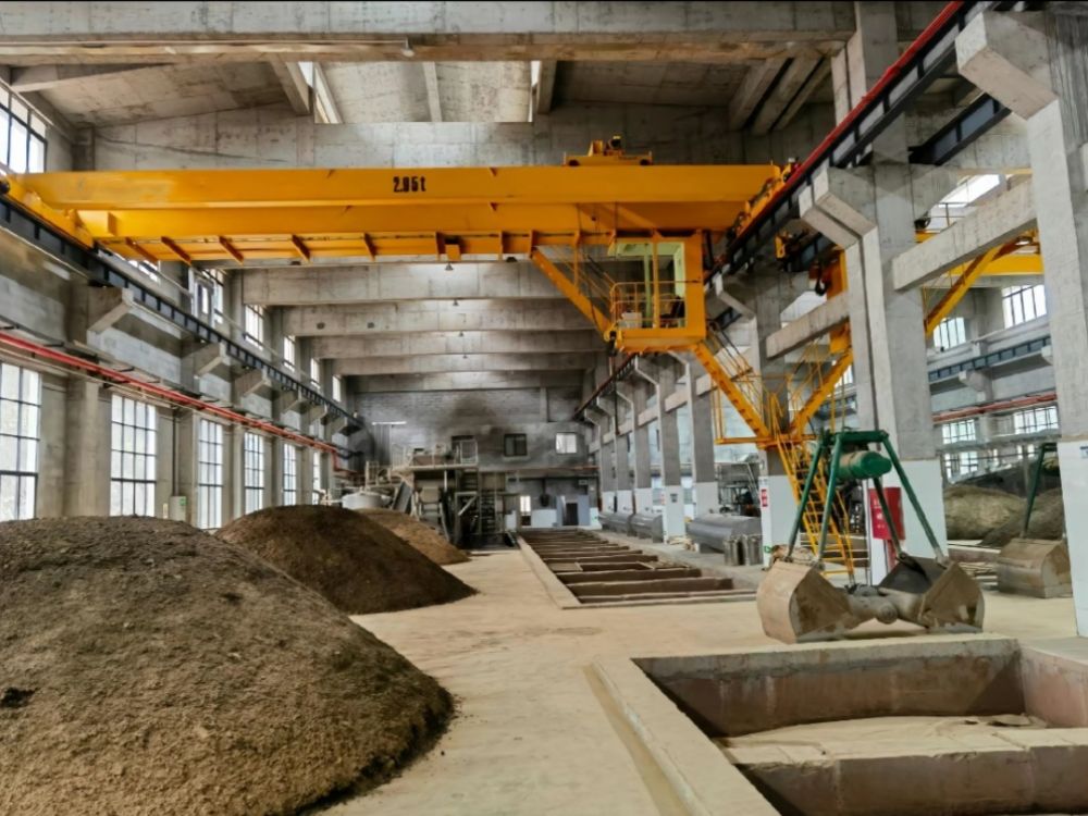 貴州起重機(jī)、釀造抓斗起重機(jī)、酒廠用抓斗橋式起重機(jī)