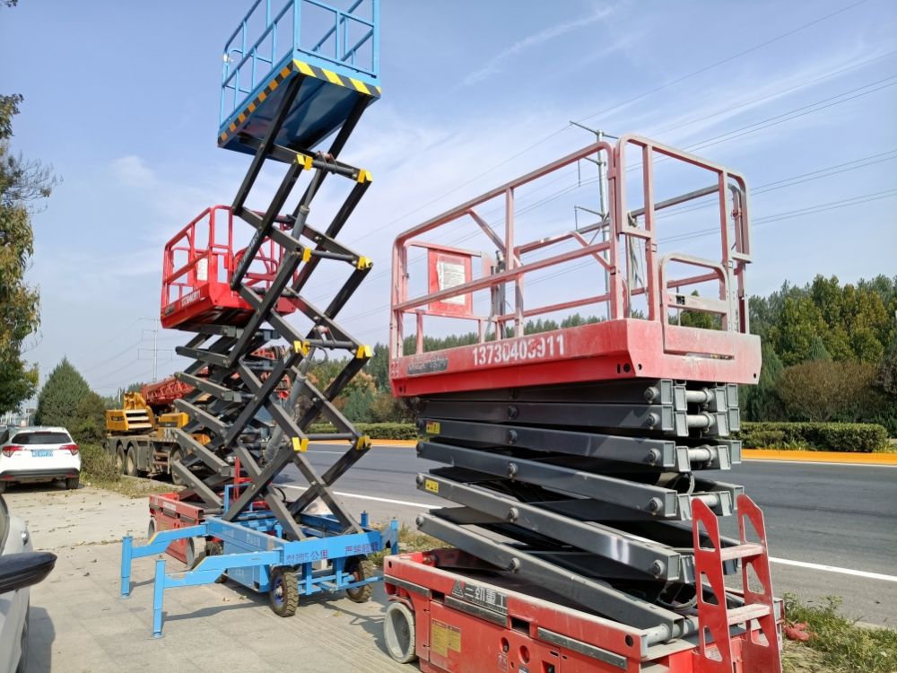 邯鄲魏縣登高車(chē)出租、升降機(jī)出租、自行走登高車(chē)租賃出租