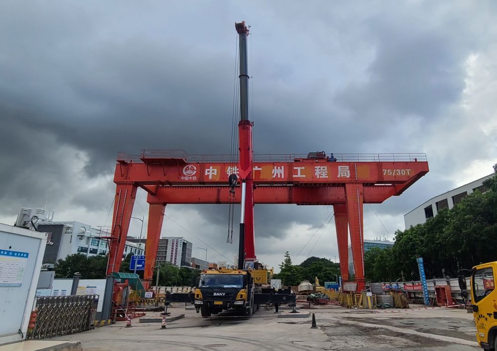 河南新鄉(xiāng)地鐵出渣機、地鐵專用龍門吊制造安裝租賃廠家服務(wù)