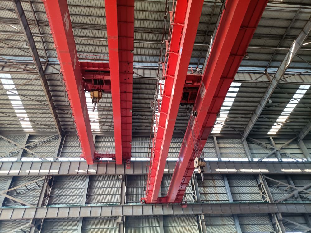 雙梁橋式起重機(jī)、吊鉤橋式起重機(jī)、天車(chē)、吊機(jī)制造、安裝、維修