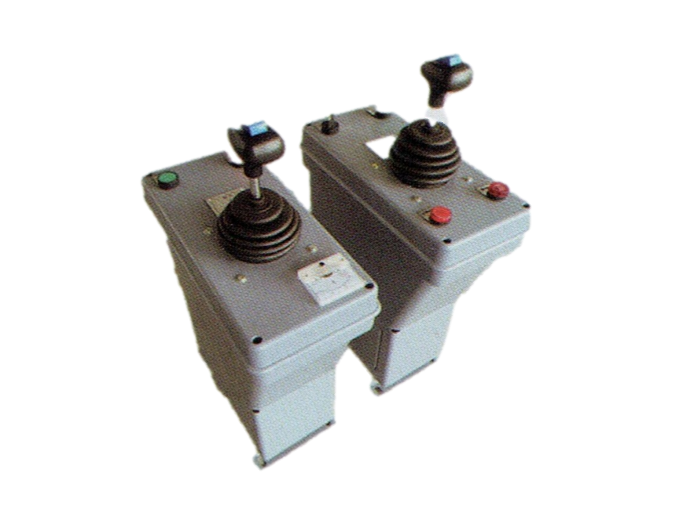 聯(lián)動(dòng)臺