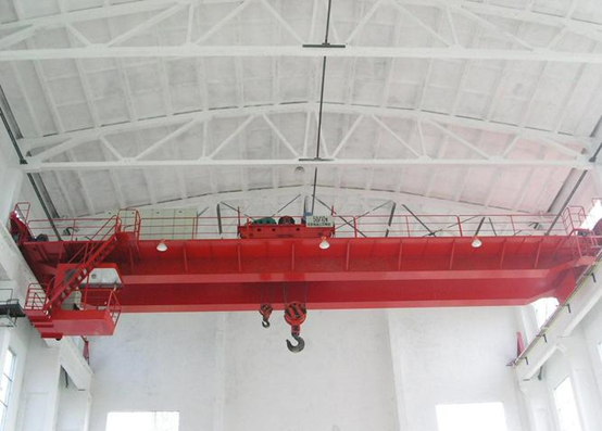 橋式起重機(jī)運(yùn)行機(jī)構(gòu)的安全技術(shù)包括哪些