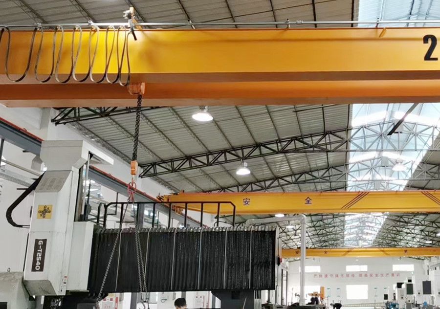 惠州起重機(jī)、吊機(jī)、天車、LH型20t環(huán)鏈葫蘆雙梁起重機(jī)