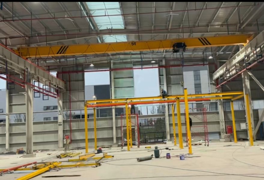 HD型電動(dòng)單梁起重機(jī)、歐式新型低凈空起重機(jī)