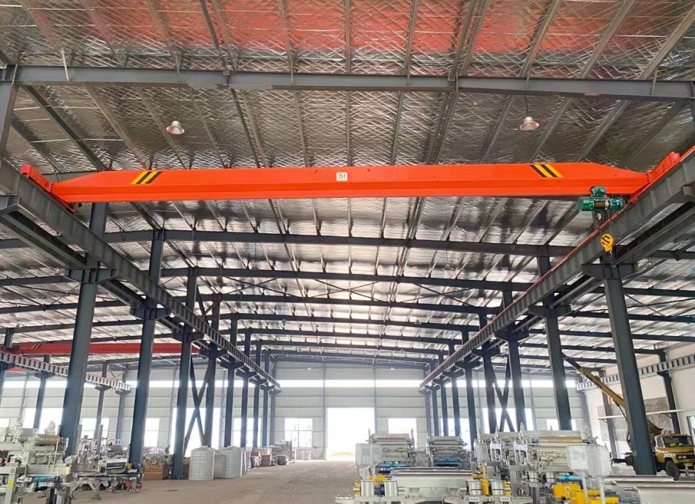 河南大方橋式起重機(jī)、LDA型電動(dòng)單梁起重機(jī)、天車、吊機(jī)