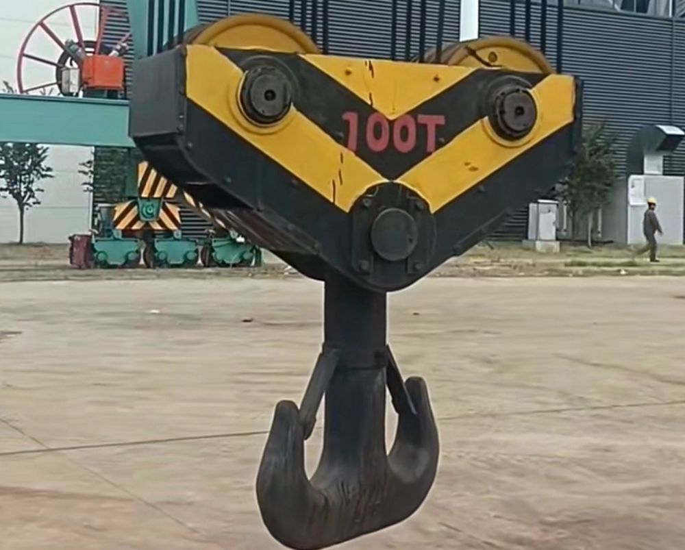 陜西西安起重機(jī)吊鉤、行車大鉤、門式起重機(jī)/龍門吊鉤