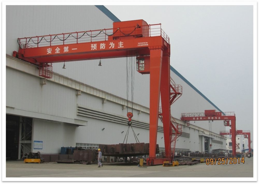 招商局重工（江蘇）MG32/5T 半門(mén)式起重機(jī)