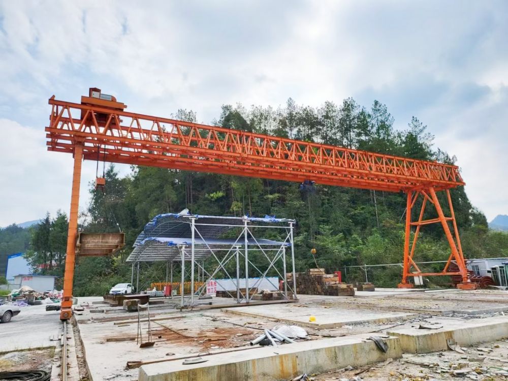 江門龍門吊廠家品牌、MG型桁架門式起重機制造安裝維修