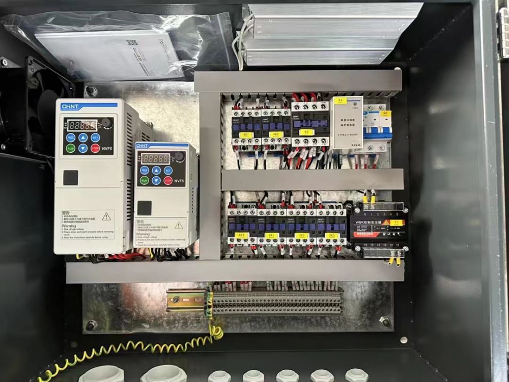 起重電氣箱、起重電器柜、變頻/防爆/冶金吊電氣系統(tǒng)廠家、價格