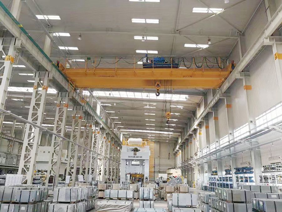 長(zhǎng)沙起重機(jī)、橋式起重機(jī)-QD型變頻調(diào)速起重機(jī)