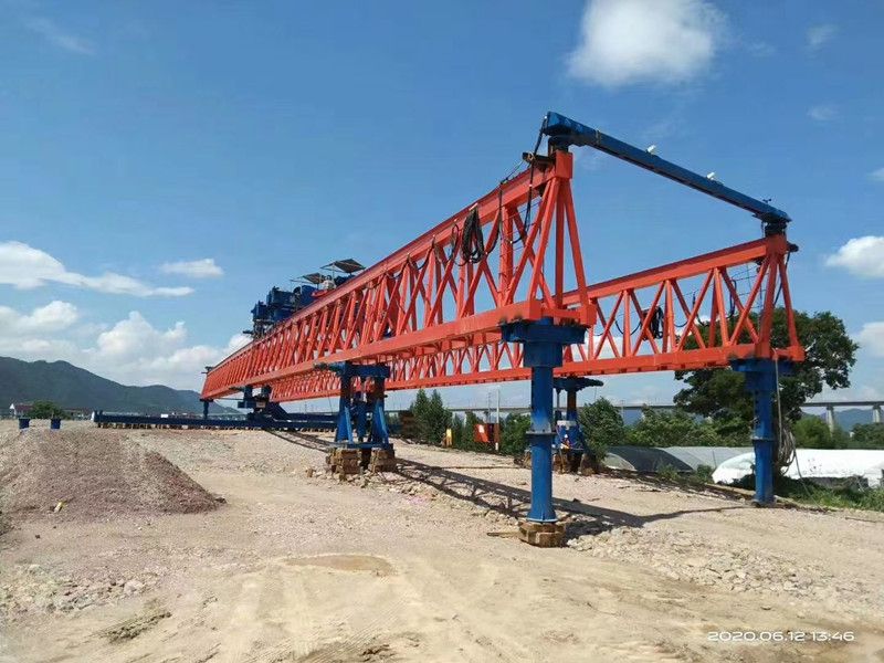 路橋起重機械、架橋機系列產(chǎn)品