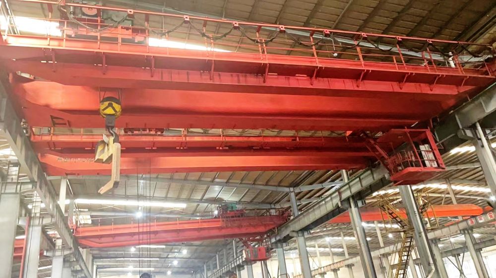 行車大鉤廠家、型號、材質(zhì)、價格、起重機(jī)吊鉤吊具制造安裝維修