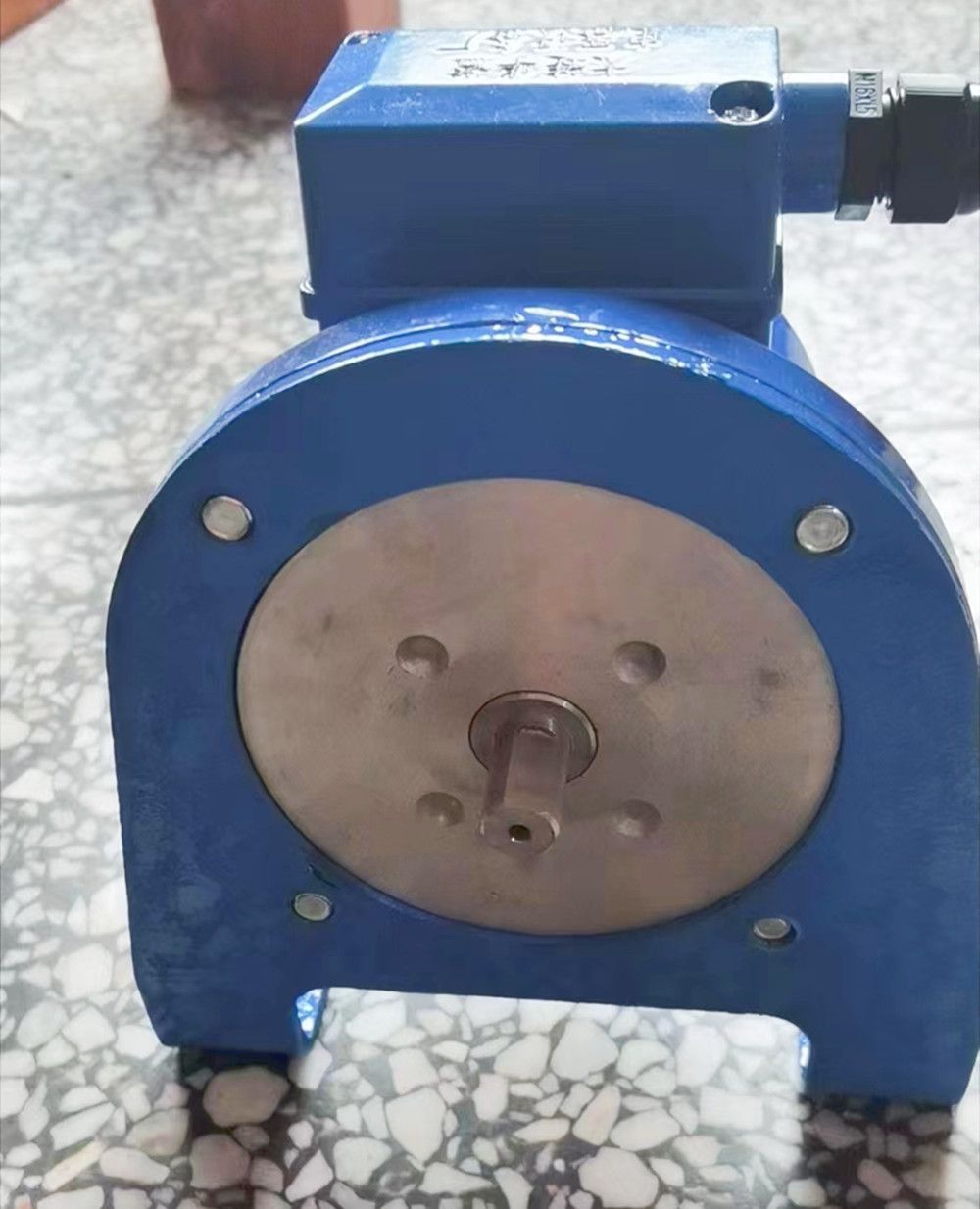 河南新鄉(xiāng)冶金吊、冶金起重機(jī)專用超速開(kāi)關(guān)廠家銷售服務(wù)