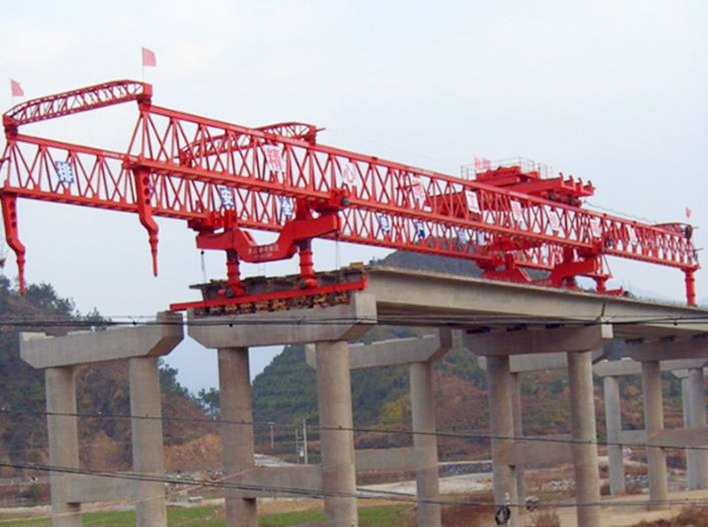 雙導梁架橋機.jpg