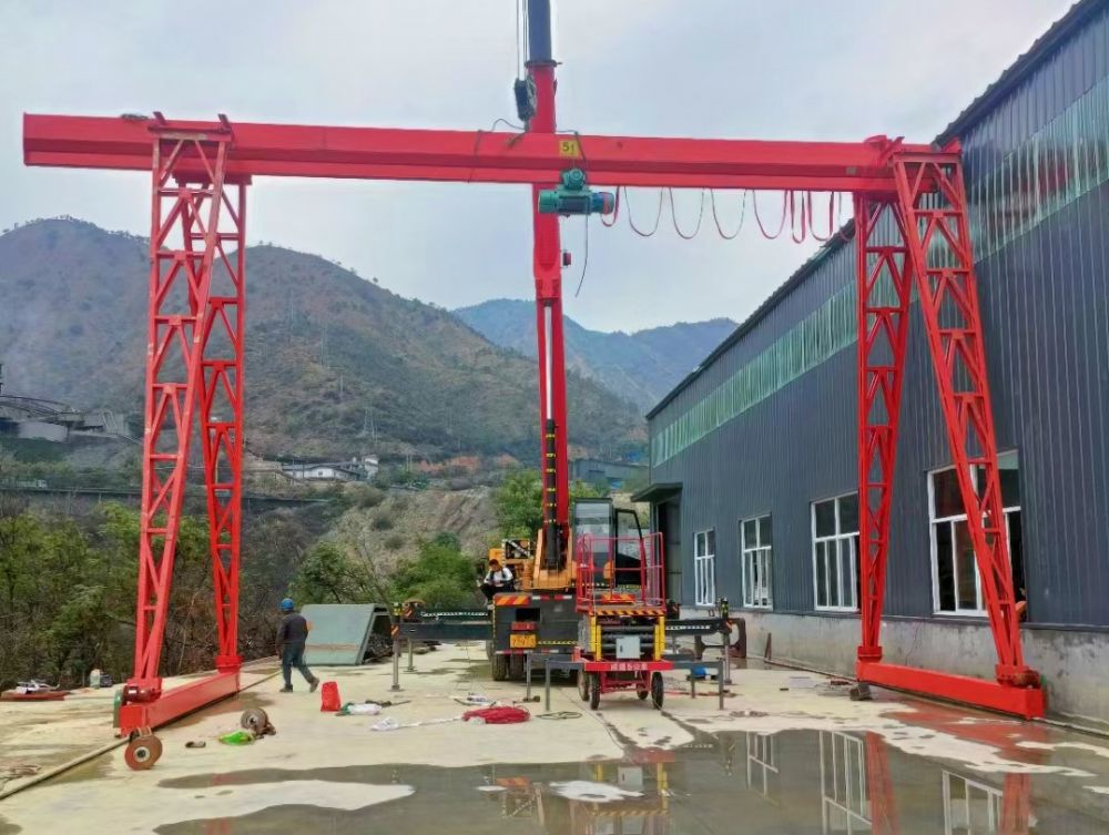 門式起重機、龍門吊廠家、MH門式起重機設(shè)計制造、安裝維修