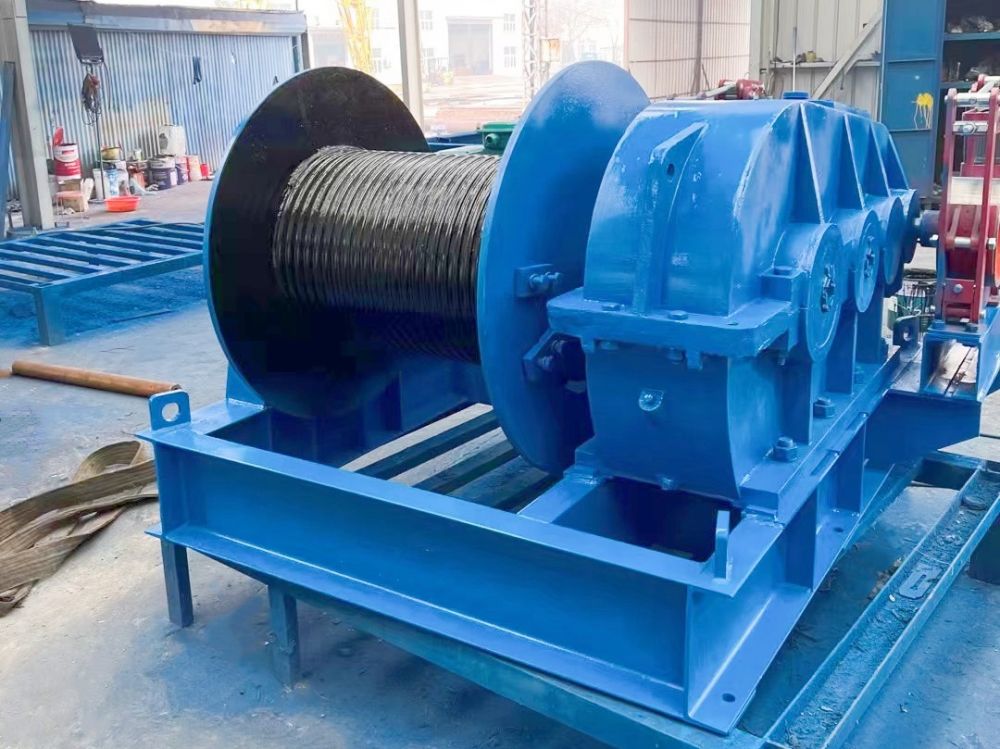 卷揚(yáng)機(jī)生產(chǎn)廠家、慢速/快速/變頻調(diào)速/防爆卷揚(yáng)機(jī)、崇鵬卷揚(yáng)機(jī)