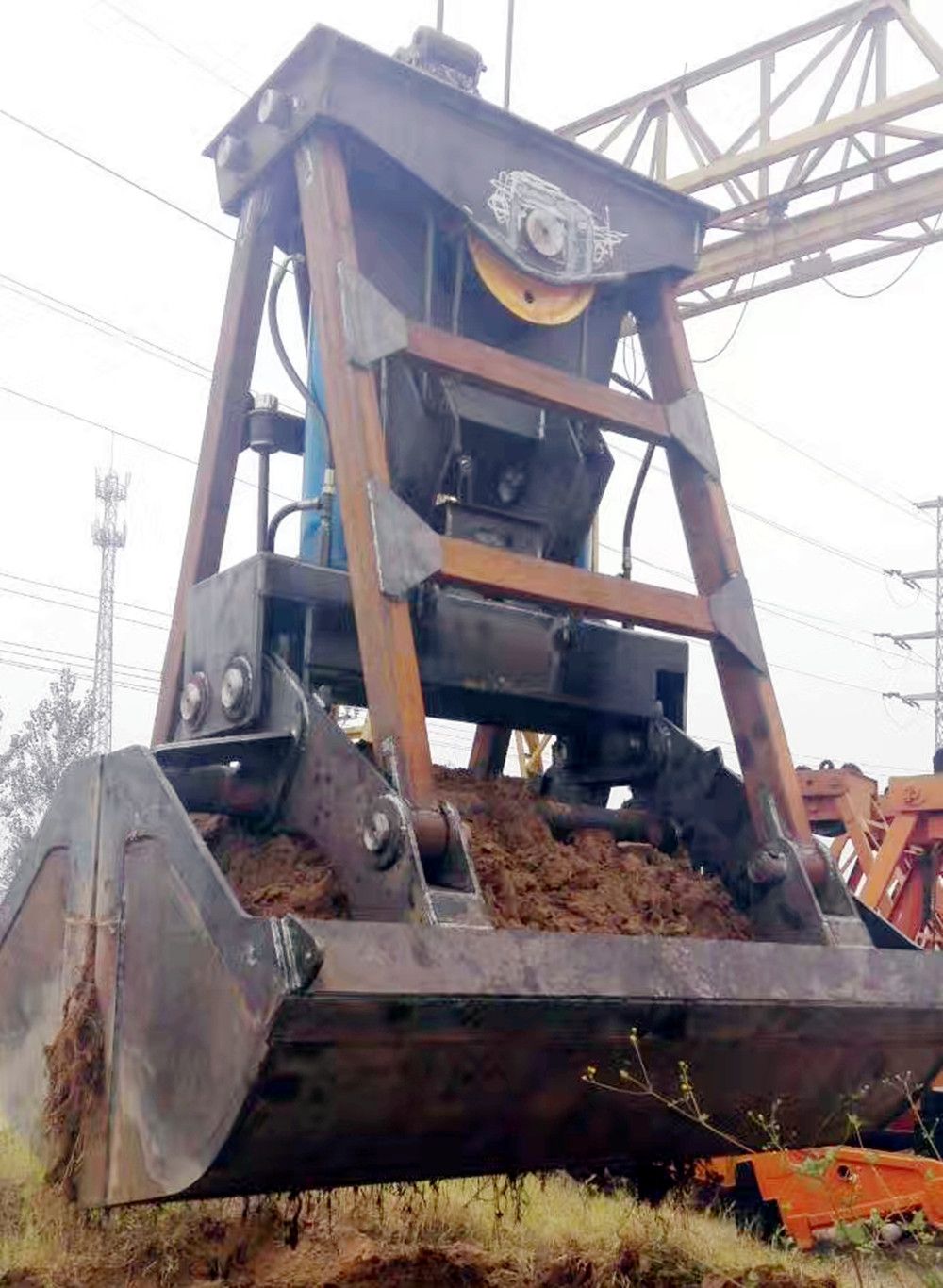 貴州銅仁起重抓斗、電動(dòng)液壓機(jī)械抓斗抓具廠家銷售、安裝維修