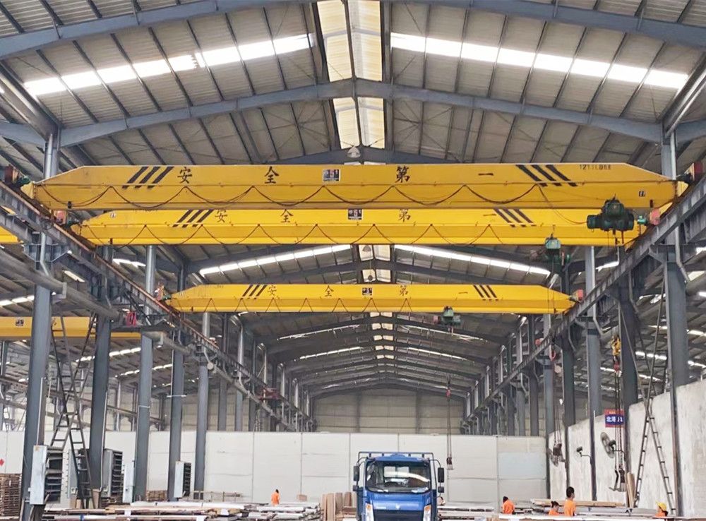 長春起重機(jī)廠家報(bào)價(jià)、單梁起重機(jī)技術(shù)參數(shù)、型號規(guī)格