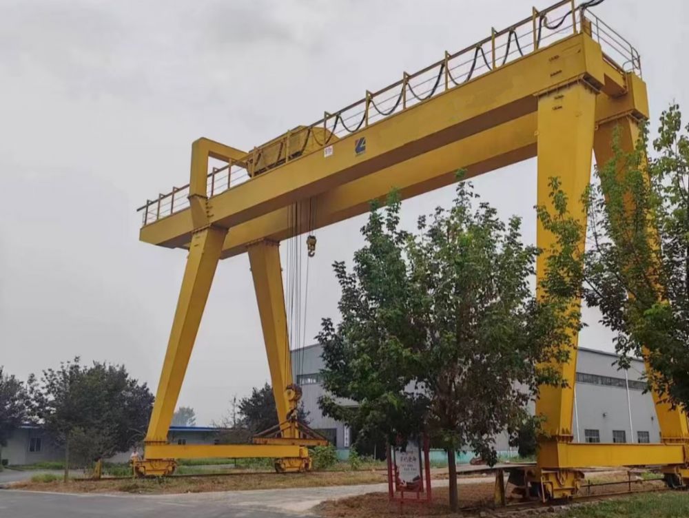 雙梁龍門吊、MG型雙梁門式起重機(jī)廠家品牌、價(jià)格