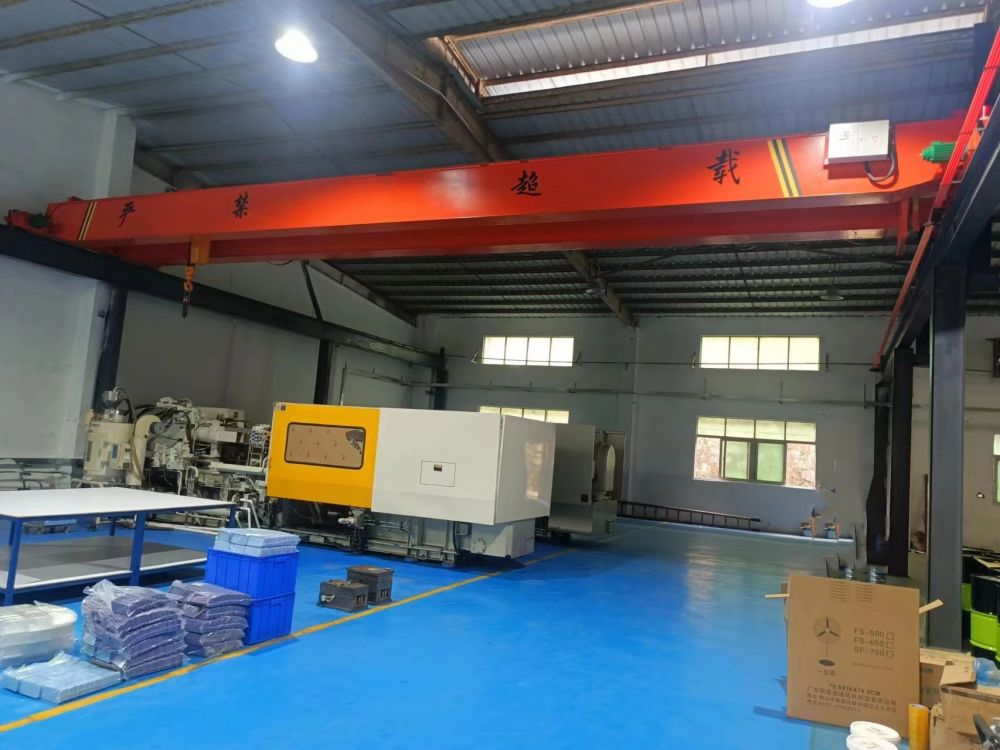 LH型電動(dòng)雙梁橋式起重機(jī)、電動(dòng)葫蘆雙梁吊機(jī)、天車(chē)