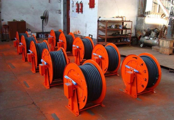 起重機(jī)電纜卷筒的抗腐蝕及防護(hù)措施