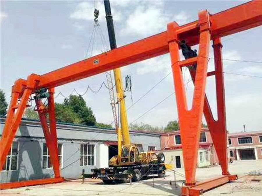 欽州龍門吊廠家、價(jià)格、型號(hào)、參數(shù)、單梁門式起重機(jī)制造安裝維修