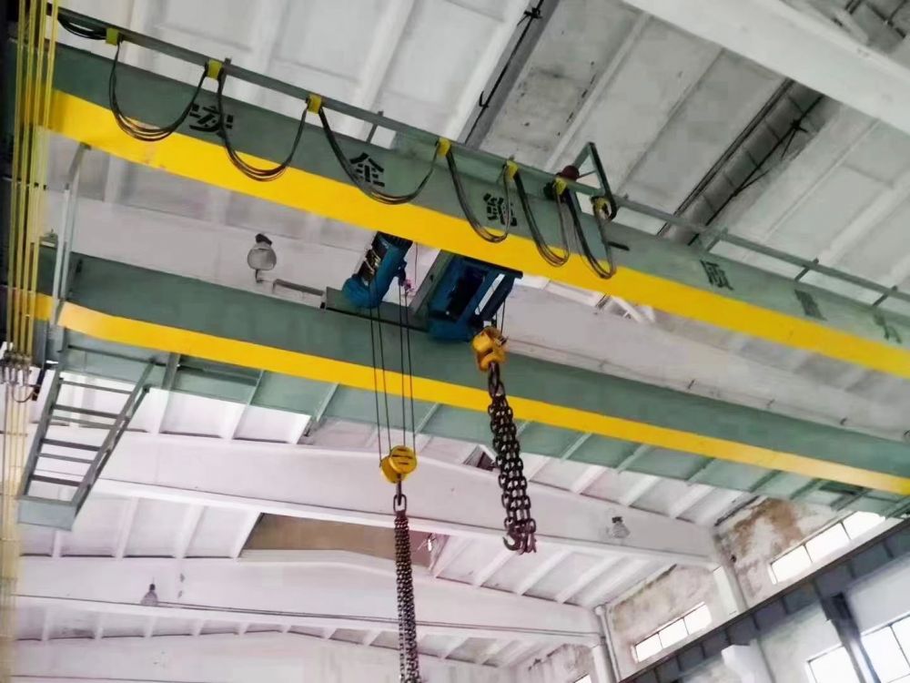 南京起重機(jī)，橋式起重機(jī)，通用/專用起重機(jī)、吊機(jī)、天車生產(chǎn)廠家