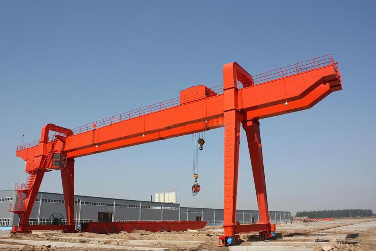 雙梁門式起重機型號 門式起重機生產(chǎn)廠家 起重機選擇要素