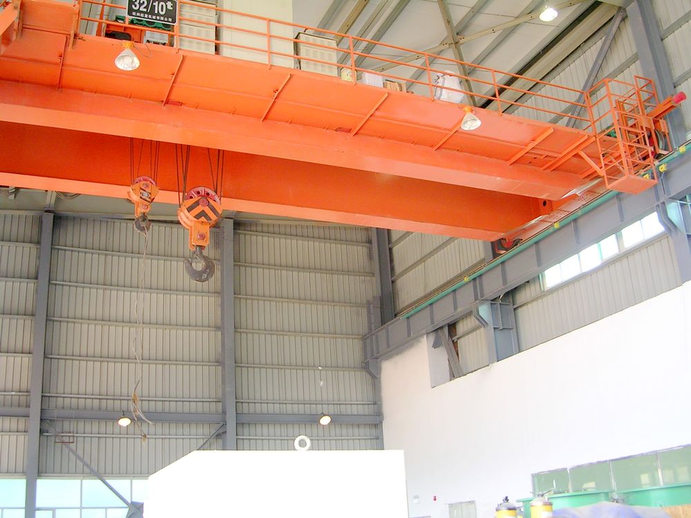 QD型雙梁橋式起重機(jī)、QE型吊鉤橋式起重機(jī)