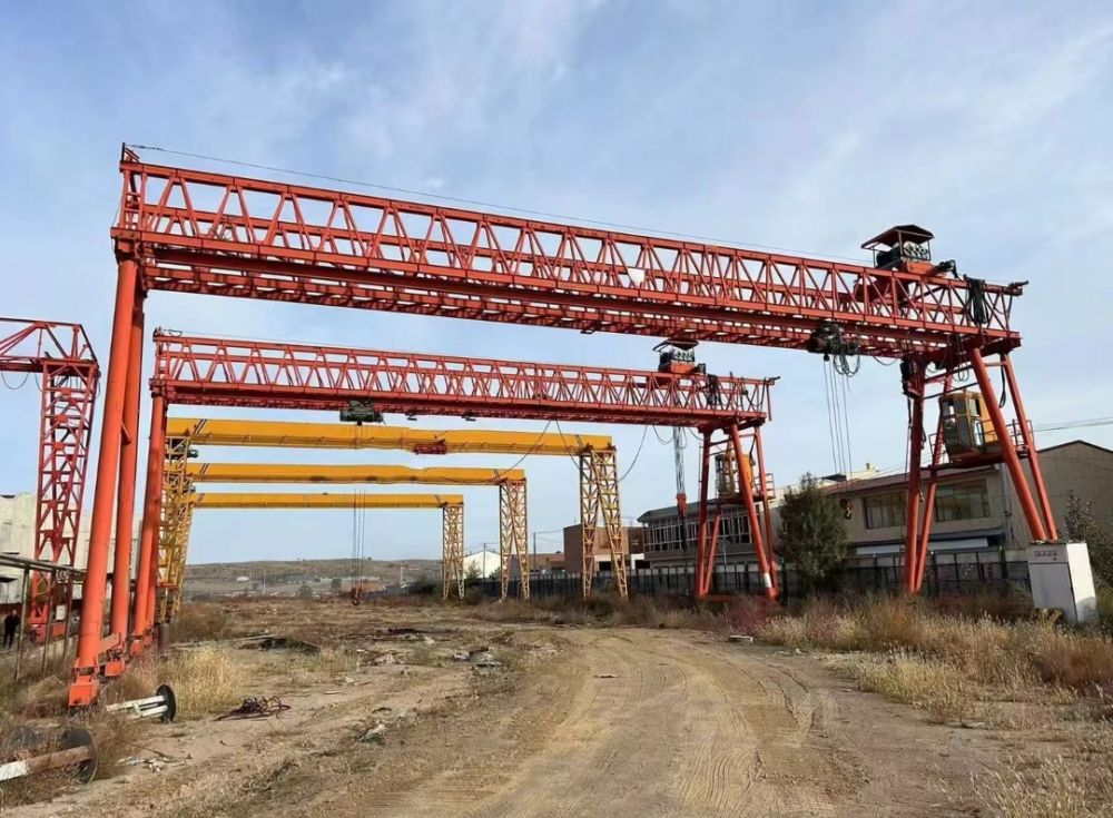 西安龍門吊、工程門式起重機/提梁機價格、廠家