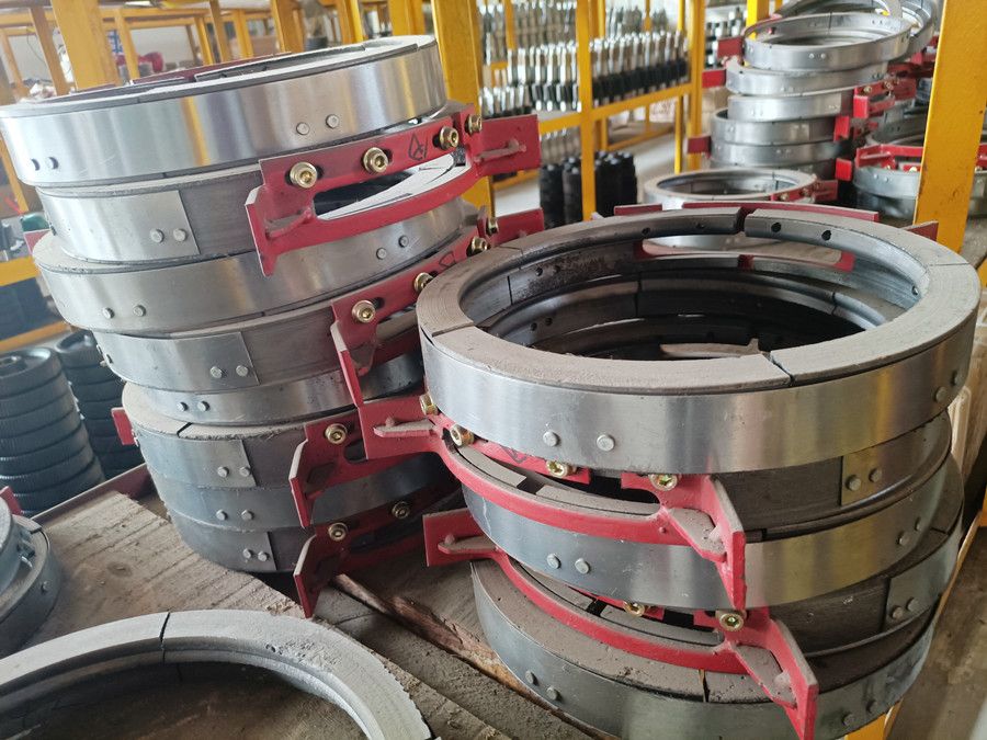 廣西電動(dòng)葫蘆配件批發(fā)，電動(dòng)葫蘆導(dǎo)繩器系列產(chǎn)品